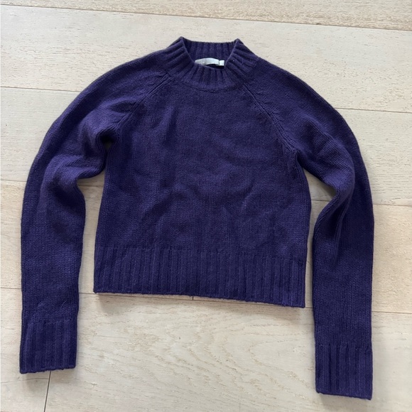 Vince 100% Cashmere Sweater Mock Neck Shrunken plum  $325 - Picture 4 of 9